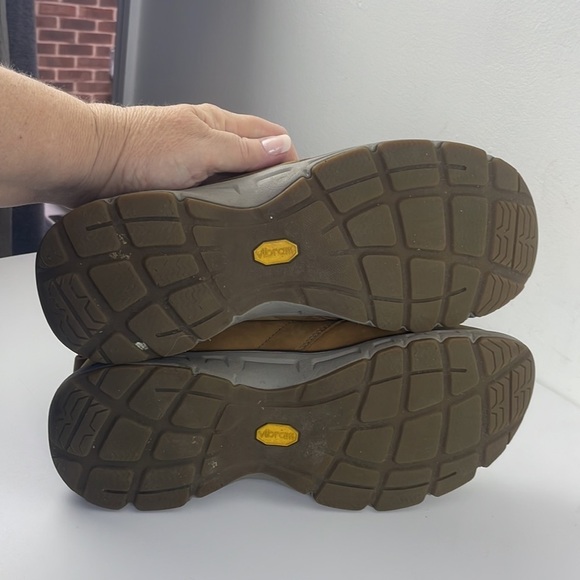 Eddie Bauer Brown Suede Lace Up Half Boots Vibram Soles Sz 12 Chukka Boots - Picture 14 of 14